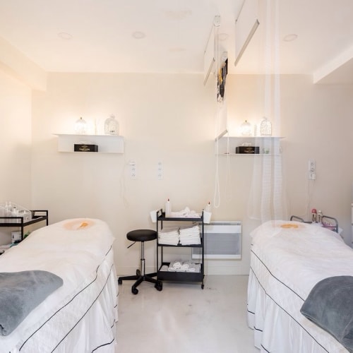 Ongles Notre-Dame Nails & Regard - Institut de beauté Paris - Ongles Notre-Dame Nails & Regard - Photo Galerie - OneBooking