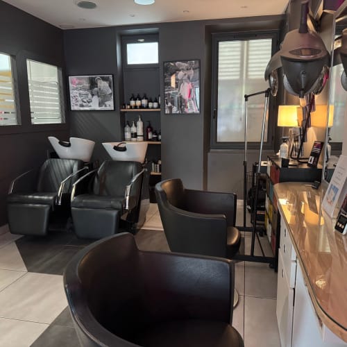 VOGUE COIFFURE - Coiffure Melun - VOGUE COIFFURE - Photo Galerie - OneBooking