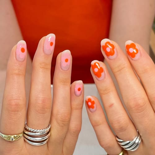 Léïna Ongles d’Art - Onglerie Lyon - Léïna Ongles d’Art - Photo Galerie - OneBooking
