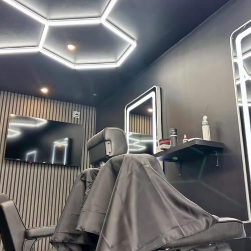 Barber and co - Coiffure Châteauroux - Barber and co - Photo Galerie - OneBooking