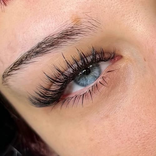 By L Beauty - Onglerie Palaiseau - By L Beauty - Photo Galerie - OneBooking