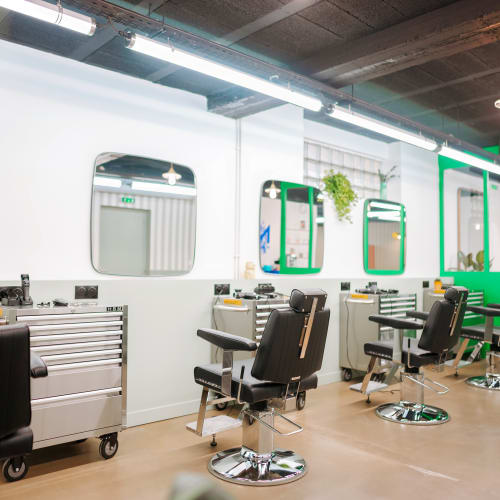 Le Petit Albert - Vasselot - Coiffure Rennes - Le Petit Albert - Vasselot - Photo Galerie - OneBooking
