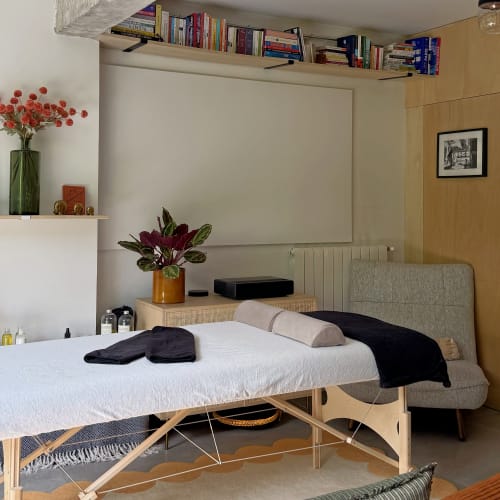 ONO Massages - Sourcils & cils Pantin - ONO Massages - Photo Galerie - OneBooking