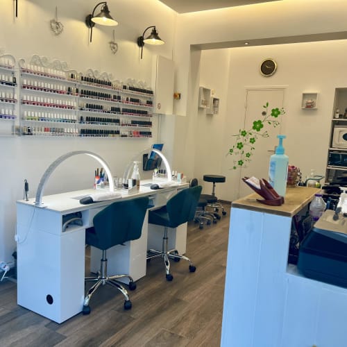 GREEN Nails - Onglerie Montreuil - GREEN Nails - Photo Galerie - OneBooking