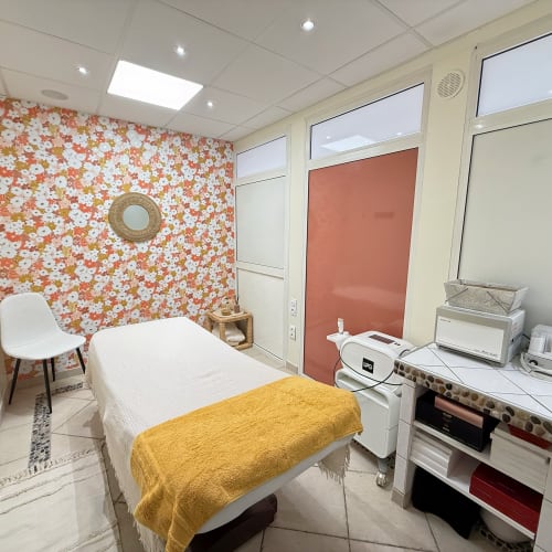 L'instant Beauté par Anaïs - Onglerie Villeneuve-sur-Lot - L'instant Beauté par Anaïs - Photo Galerie - OneBooking