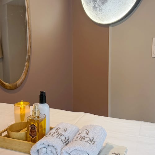 Emioli | Institut Brésilien de Beauté & Bien-être Vincennes - Onglerie Montreuil - Emioli | Institut Brésilien de Beauté & Bien-être Vincennes - Photo Galerie - OneBooking
