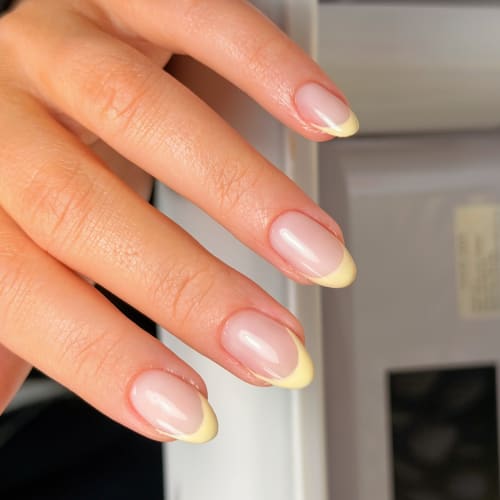 Studio Nails By Cléa - Sourcils & cils Antony - Studio Nails By Cléa - Photo Galerie - OneBooking