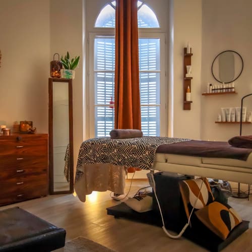 EN APARTÉ STUDIO - Oxygene Massage & Yoga Soins visages, Kobido - Sourcils & cils Montauban - EN APARTÉ STUDIO - Oxygene Massage & Yoga Soins visages, Kobido - Photo Galerie - OneBooking