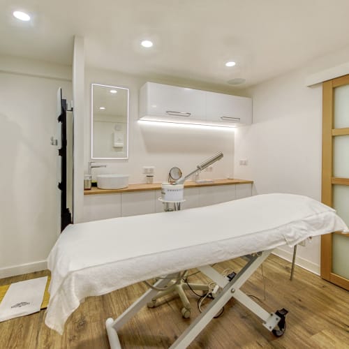 Derma Skin - Sourcils & cils Montauban - Derma Skin - Photo Galerie - OneBooking