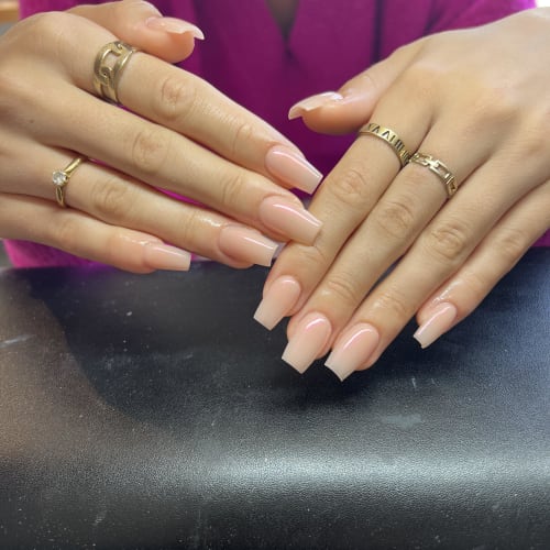 V nailed it - Onglerie Orléans - V nailed it - Photo Galerie - OneBooking