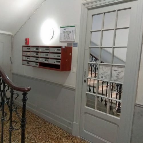 Atelier de beauté CR - Sourcils & cils Nice - Atelier de beauté CR - Photo Galerie - OneBooking