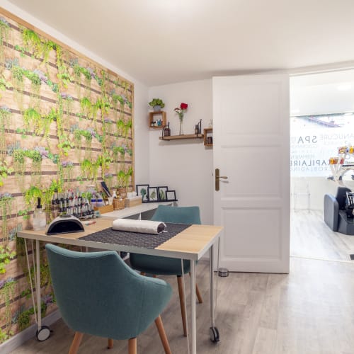 Crit’Hair de Beauté - Sourcils & cils Saint-Priest - Crit’Hair de Beauté - Photo Galerie - OneBooking