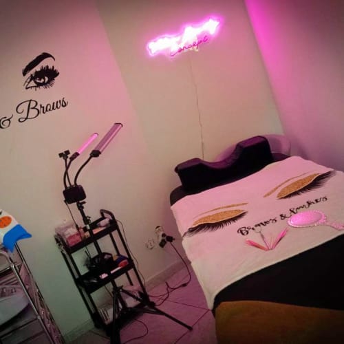 Beauty VK Concept - Sourcils & cils Montauban - Beauty VK Concept - Photo Galerie - OneBooking