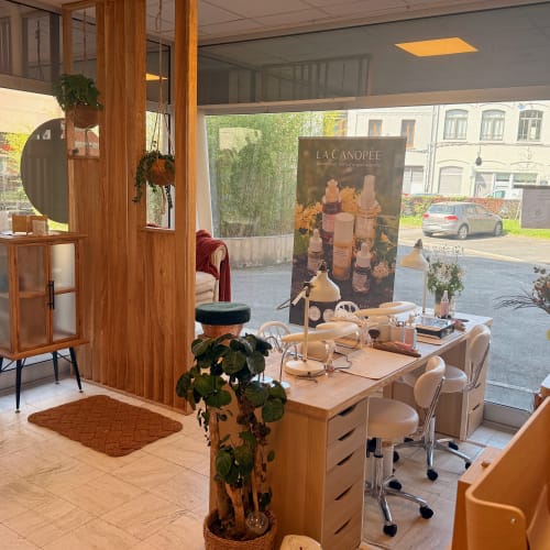 L’ATELIER DE LAURIE - Institut de beauté La Madeleine - L’ATELIER DE LAURIE - Photo Galerie - OneBooking