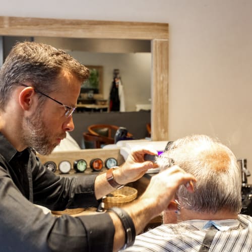 Club 24 - Jérôme Weber - Coiffure Lyon - Club 24 - Jérôme Weber - Photo Galerie - OneBooking