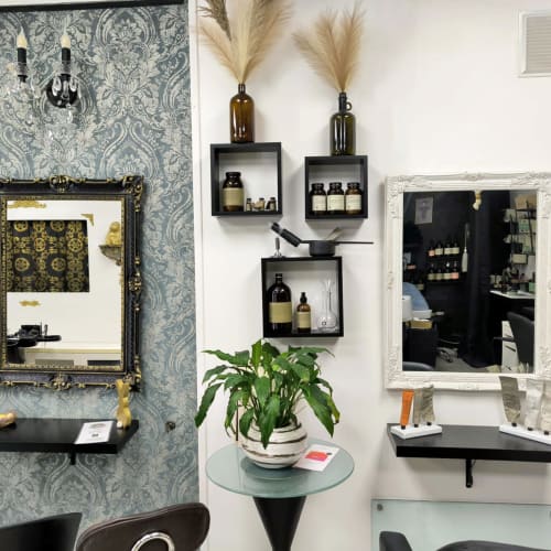 Linda et Yvan coiffeur barbier - Coiffure Bandol - Linda et Yvan coiffeur barbier - Photo Galerie - OneBooking