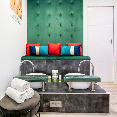 Pomme Rouge Nail Bar - Institut de beauté Paris - Pomme Rouge Nail Bar - Photo Galerie - OneBooking
