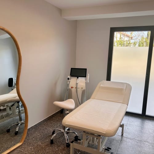 Emeline Raoul - Sourcils & cils Valence - Emeline Raoul - Photo Galerie - OneBooking
