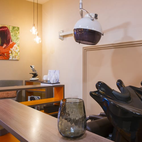 Les Alcoves de Valerie Guedj - Onglerie Lyon - Les Alcoves de Valerie Guedj - Photo Galerie - OneBooking