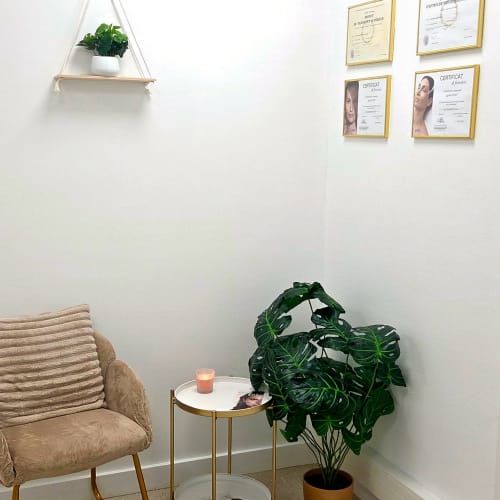 Oasis Argentée - Massage & Bien-être - Massage Rennes - Institut Éclat et douceur - Photo Galerie - OneBooking
