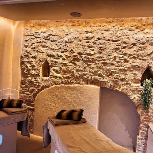 Hair spa by Celine - Prothèse capillaire - Sourcils & cils Colmar - Hair spa by Celine - Prothèse capillaire - Photo Galerie - OneBooking