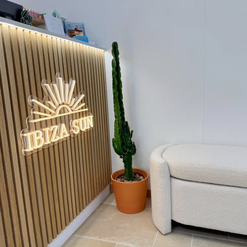 IBIZA SUN - Sourcils & cils Évreux - IBIZA SUN - Photo Galerie - OneBooking