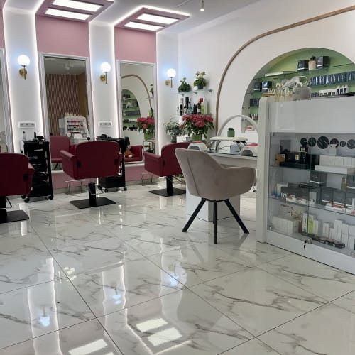 Bar à beauté by Adela - Sourcils & cils Maisons-Alfort - Bar à beauté by Adela - Photo Galerie - OneBooking