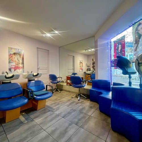 A Votre Coiffure - Coiffure Toulon - A Votre Coiffure - Photo Galerie - OneBooking
