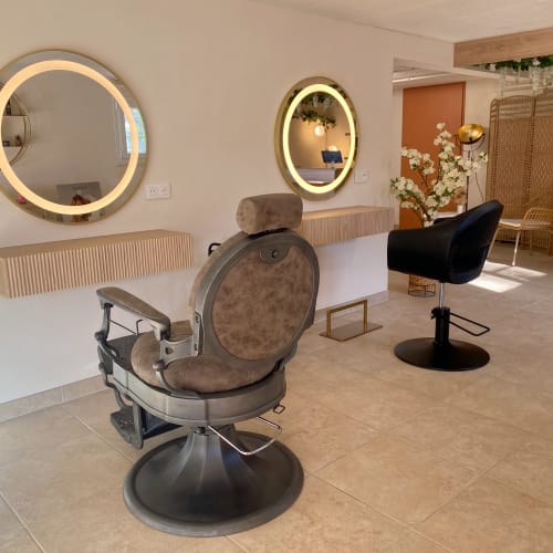 Chloé Dosne - Maison de coiffure - Coiffure Châtillon-sur-Seine - Chloé Dosne - Maison de coiffure - Photo Galerie - OneBooking