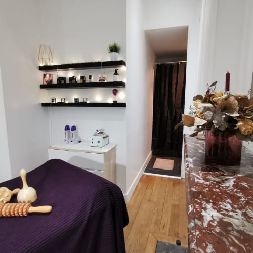 Caroline - Chez Louis Lorenzo - Institut de beauté Tassin-la-Demi-Lune - Caroline - Chez Louis Lorenzo - Photo Galerie - OneBooking
