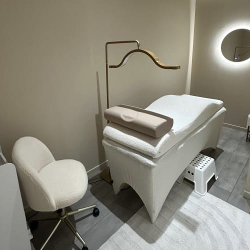 Concept by C - Onglerie Lisieux - Concept by C - Photo Galerie - OneBooking