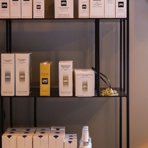 Silhouette & Care (LPG - Soin Minceur - Anti Ride Visage - Drainage et Lymphatique) - Sourcils & cils Nice - Silhouette & Care (LPG - Soin Minceur - Anti Ride Visage - Drainage et Lymphatique) - Photo Galerie - OneBooking