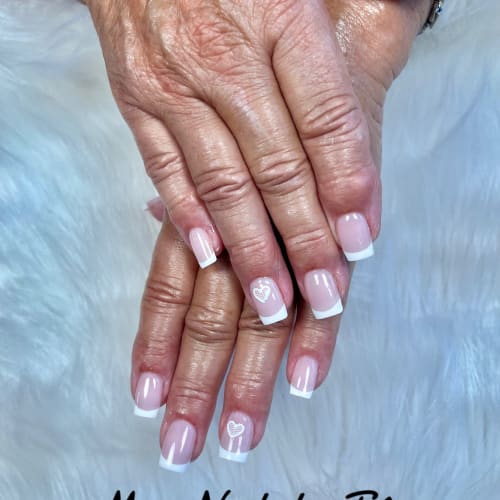 Miss Nails - Spécialiste de la résine - Onglerie Cagnes-sur-Mer - Miss Nails - Spécialiste de la résine - Photo Galerie - OneBooking