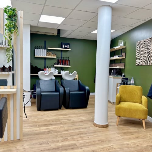 Les coiffeurs de pompidou - Coiffure Nîmes - Les coiffeurs de pompidou - Photo Galerie - OneBooking