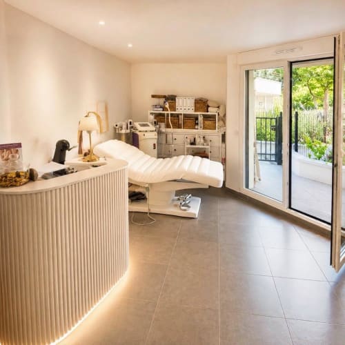 SC BODY PREMIUM - Sourcils & cils Saint-Maur-des-Fossés - SC BODY PREMIUM - Photo Galerie - OneBooking