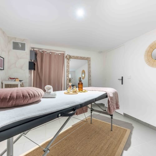 Drainage Lymphatique Méthode Renata Franca by Nora - Sourcils & cils Vitry-sur-Seine - Drainage Lymphatique Méthode Renata Franca by Nora - Photo Galerie - OneBooking