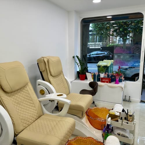 2000’Nails & SPA - Sourcils & cils Clamart - 2000’Nails & SPA - Photo Galerie - OneBooking