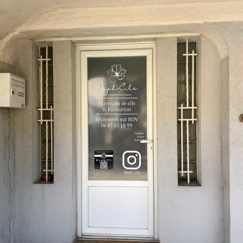 Daph Cils - Sourcils & cils La Seyne-sur-Mer - Daph Cils - Photo Galerie - OneBooking
