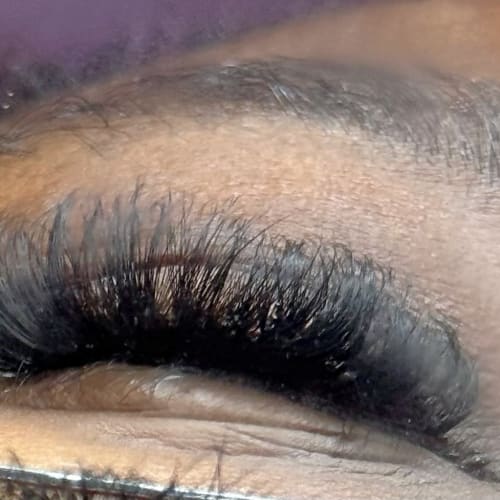 Nouria Beauty Bar - Onglerie Le Mans - Nouria Beauty Bar - Photo Galerie - OneBooking