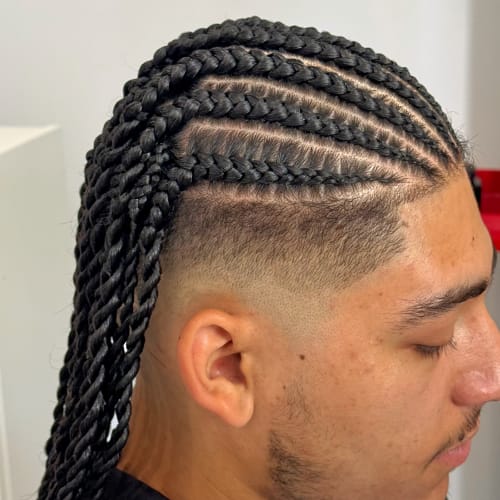 MAISON DONFACK | Tresses, Tissage & Extensions by Sibelle Beauté - Coiffure Toulon - MAISON DONFACK | Tresses, Tissage & Extensions by Sibelle Beauté - Photo Galerie - OneBooking