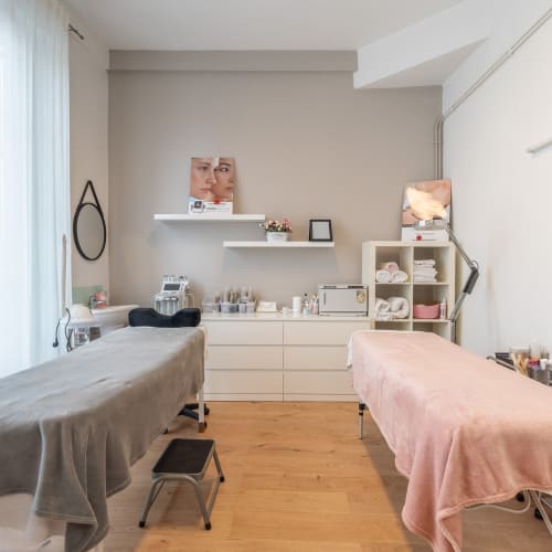 Salon Beautex - Coiffure & Esthétique - Sourcils & cils Vénissieux - Salon Beautex - Coiffure & Esthétique - Photo Galerie - OneBooking
