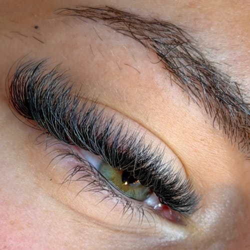 Nessi Lash - Sourcils & cils Roubaix - Nessi Lash - Photo Galerie - OneBooking