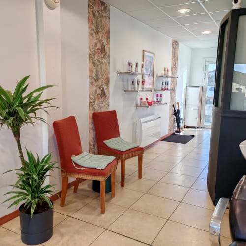 Salon Origines - Coiffure L'Houmeau - Salon Origines - Photo Galerie - OneBooking