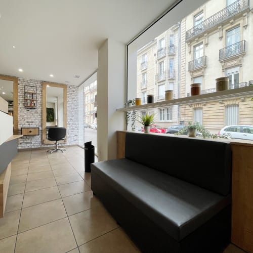 UN CÔTÉ ZEN - Espace de coiffure naturel - Coiffure Dijon - UN CÔTÉ ZEN - Espace de coiffure naturel - Photo Galerie - OneBooking