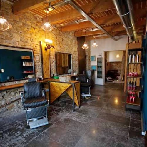 LE PHARE BARBERSHOP - Coiffure La Ciotat - LE PHARE BARBERSHOP - Photo Galerie - OneBooking