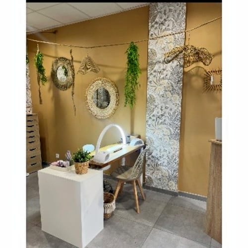 La maison de l ongle - Onglerie Montbrison - La maison de l ongle - Photo Galerie - OneBooking