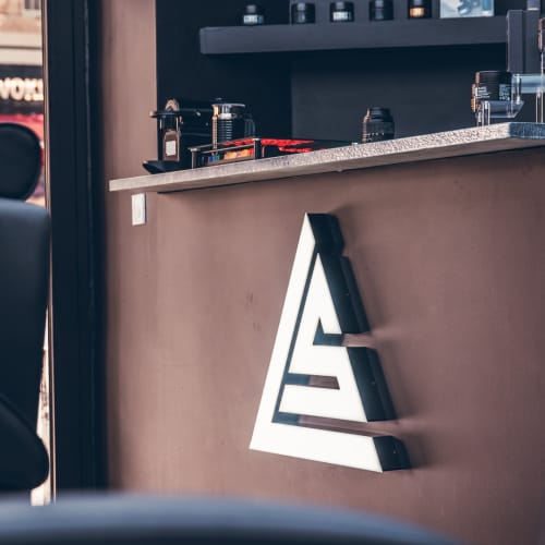 LE STUDIO CONCEPT STORE - Barbier Marseille - LE STUDIO CONCEPT STORE - Photo Galerie - OneBooking