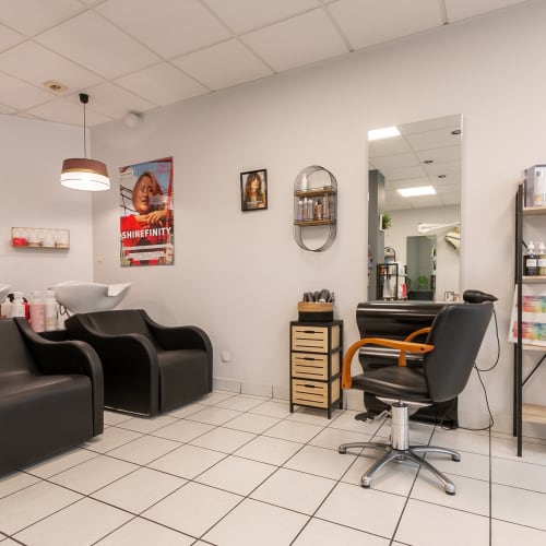 Nuances Coiffure - Coiffure Joué-lès-Tours - Nuances Coiffure - Photo Galerie - OneBooking