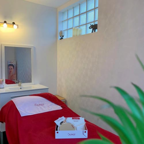 Institut Génération Beauté - Sourcils & cils Quimper - Institut Génération Beauté - Photo Galerie - OneBooking