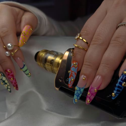 Aria’s Nails & Beauty - Barbier Bordeaux - Aria’s Nails & Beauty - Photo Galerie - OneBooking